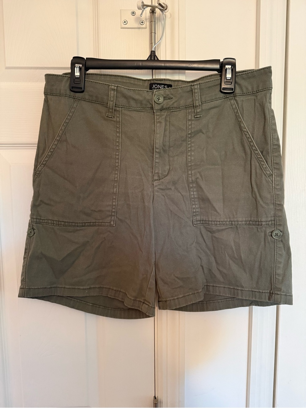Jones New York Olive Utility Mid-Rise Shorts